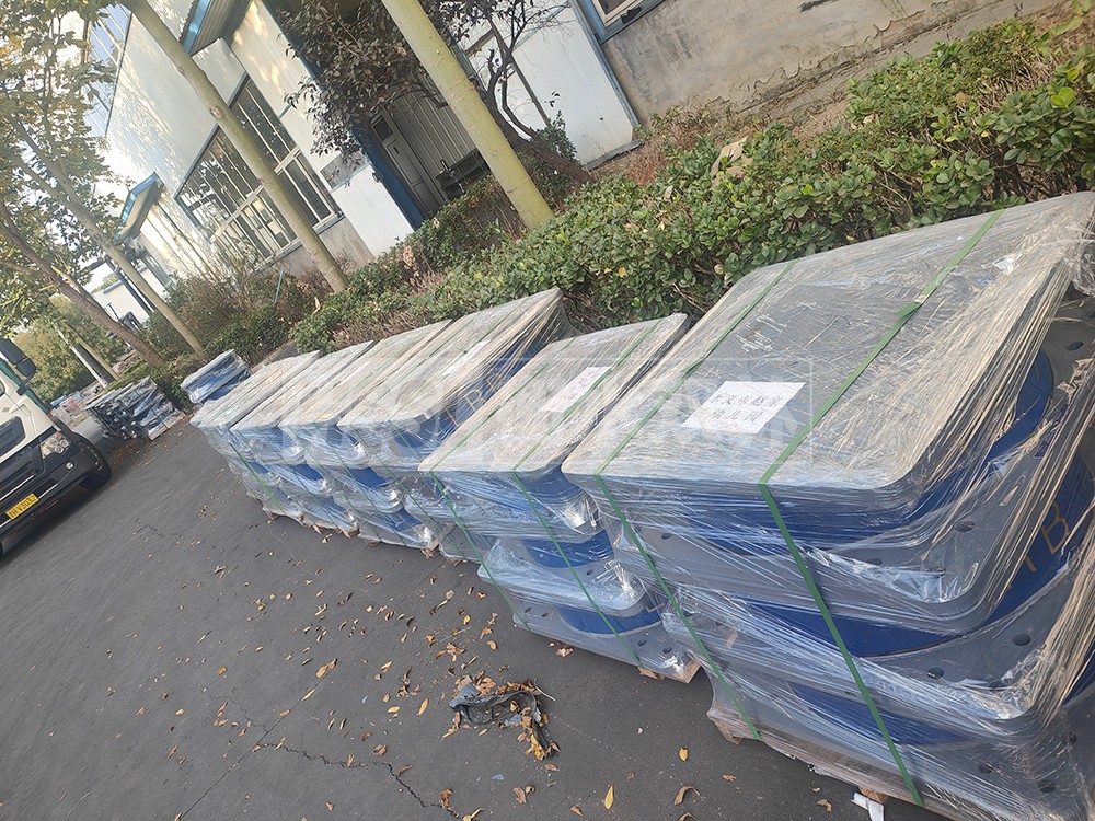 隔震支座工厂厂家