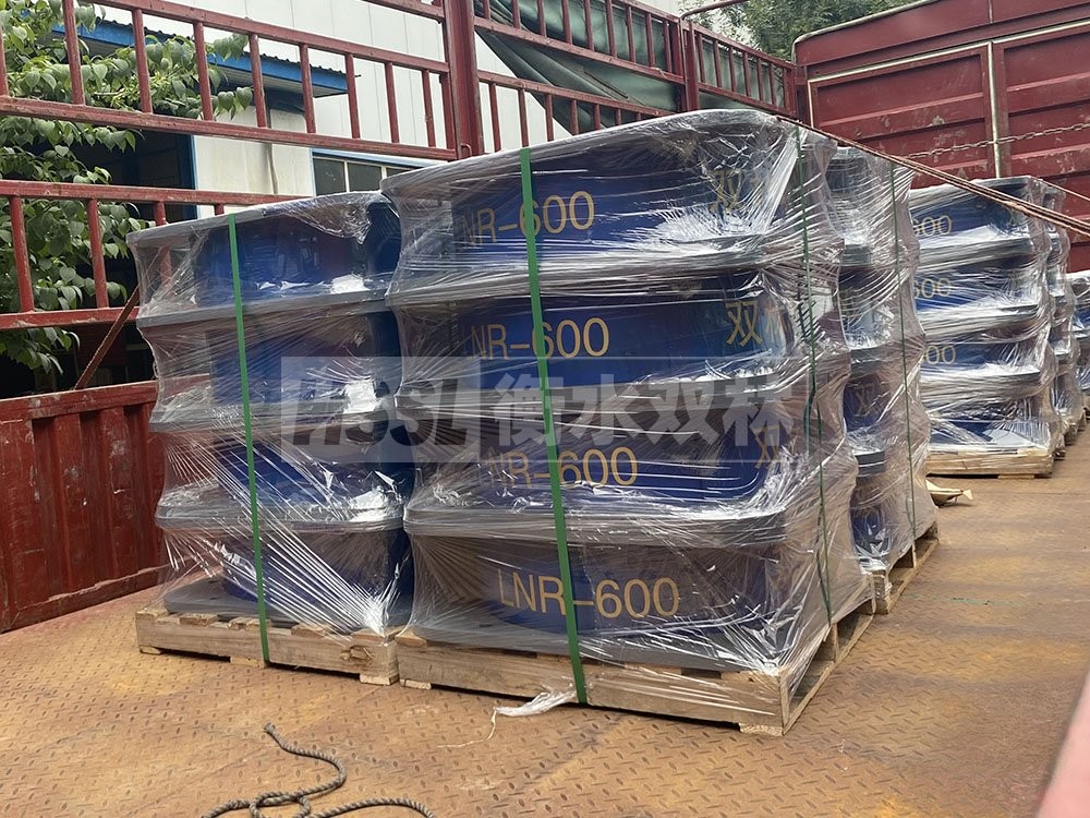建筑工程叠层橡胶隔震支座生产厂家